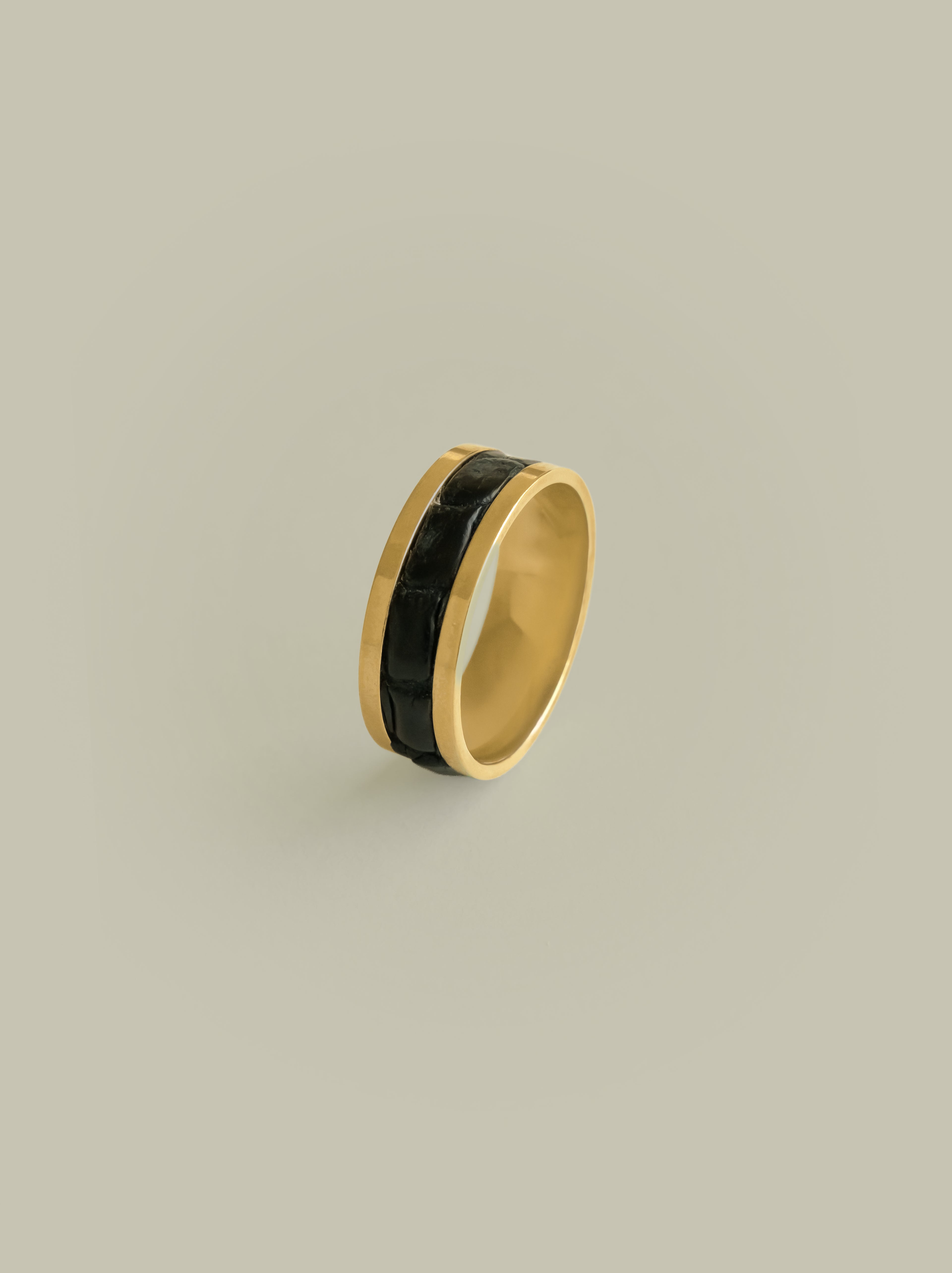 CROCODILE LEATHER INLAY