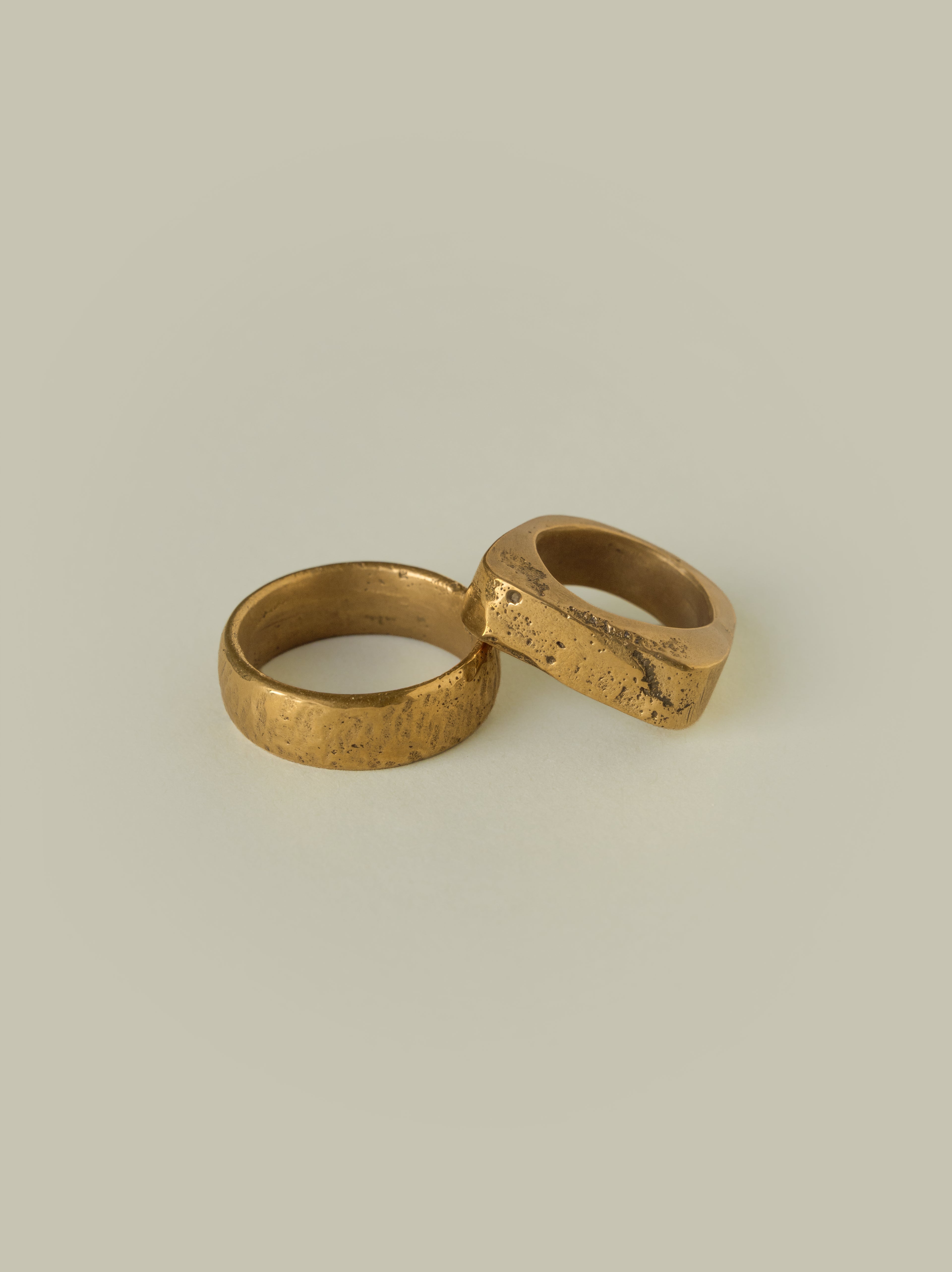 SANDCAST BRONZE SIGNET