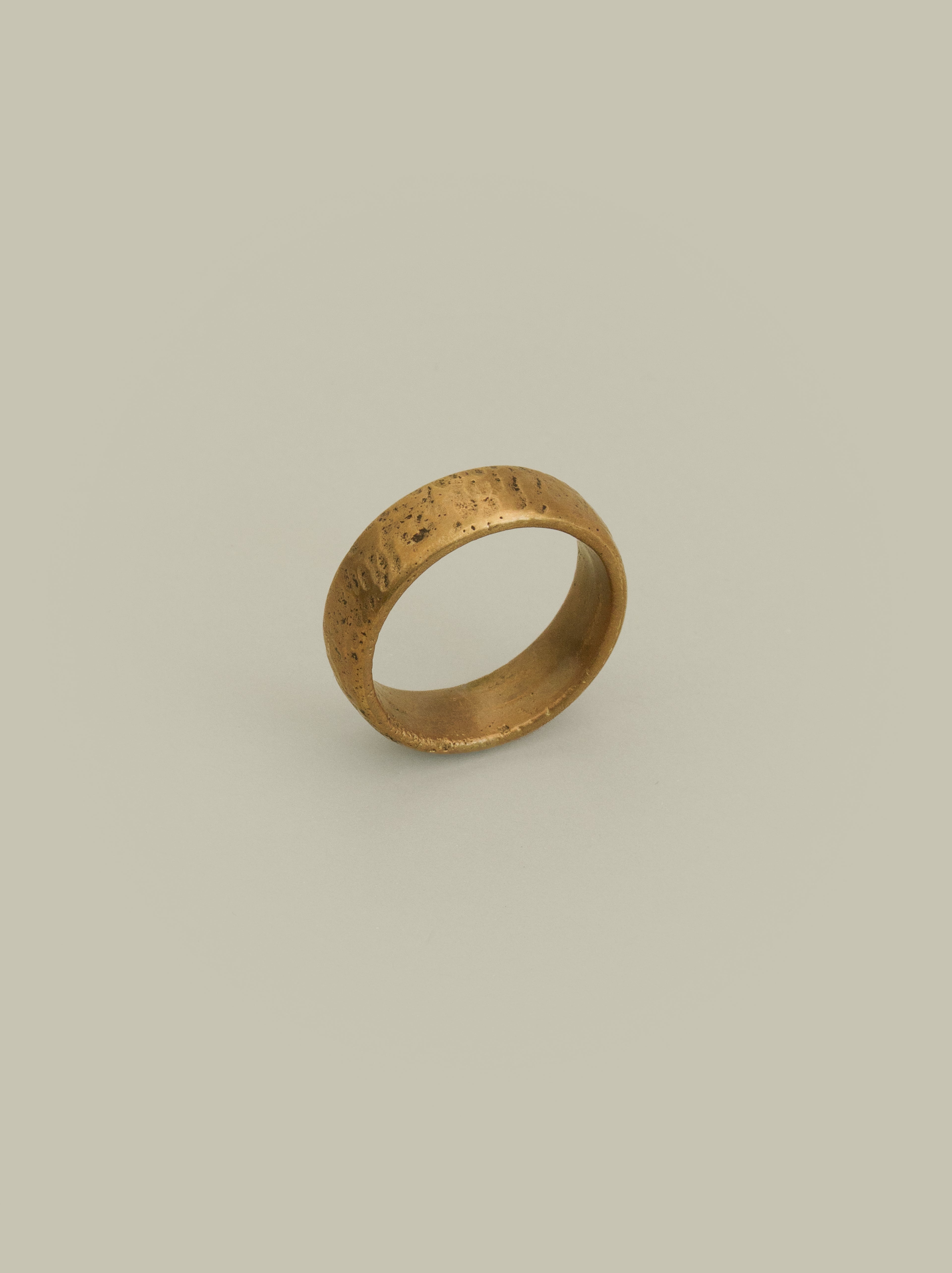 SANDCAST BRONZE BAND